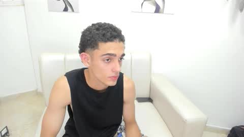 Snapshot of nathan_shimmer chatting on 09.18.25 nathan_shimmer online show from 09.18.25