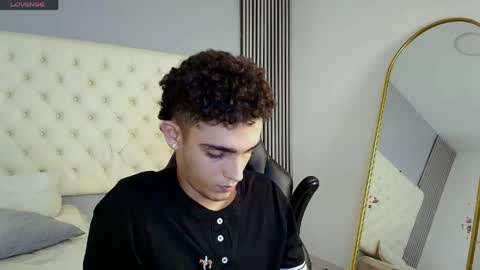 Snapshot of nathan_shimmer chatting on 05.07.26 nathan_shimmer online show from 05.07.26