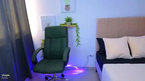 Snapshot of nathi_medusa chatting on 10.13.25 nathi_medusa online show from 10.13.25