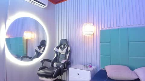 Snapshot of nathyy_garcia chatting on 02.13.25 Nathyy online show from 02.13.25