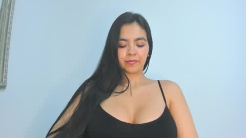 Snapshot of nathyy_garcia chatting on 10.31.25 Nathyy online show from 10.31.25