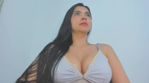 Snapshot of nathyy_garcia chatting on 11.07.25 Nathyy online show from 11.07.25