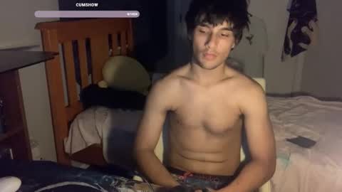 Snapshot of native_boy2 chatting on 12.01.25 native_boy2 online show from 12.01.25