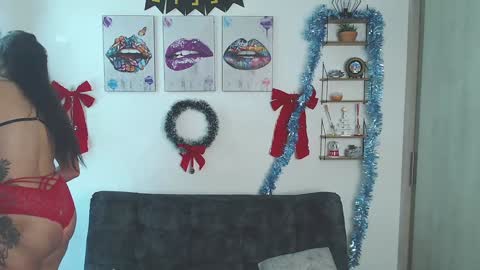 Snapshot of natt_honey chatting on 01.11.25 NATT STRONG online show from 01.11.25