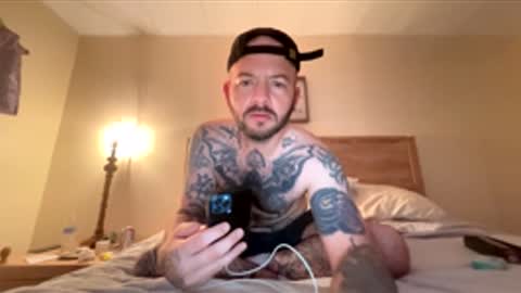 Snapshot of natti_daddy chatting on 04.15.26 Nattidaddy online show from 04.15.26