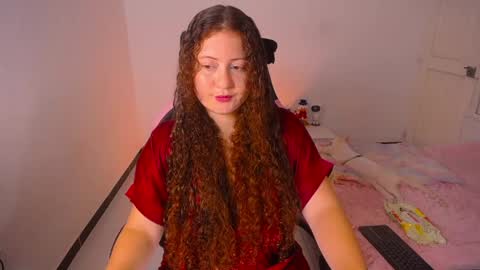 Snapshot of natural_ginger5 chatting on 05.16.26 natural_ginger5 online show from 05.16.26