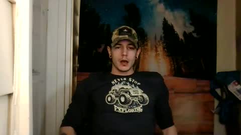 Snapshot of naturesbest951 chatting on 03.04.25 NATURESBEST online show from 03.04.25