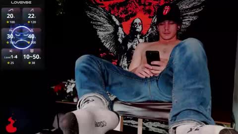 Snapshot of naturesbest951 chatting on 11.14.25 NATURESBEST online show from 11.14.25