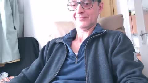 Snapshot of naturista25 chatting on 11.08.25 naturista25 online show from 11.08.25