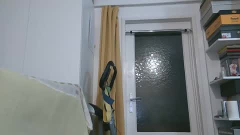 Snapshot of naturista25 chatting on 02.26.26 naturista25 online show from 02.26.26