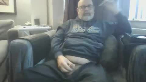 Snapshot of naturistmale45 chatting on 11.14.25 naturistmale45 online show from 11.14.25