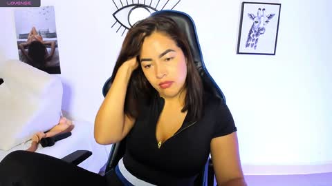 Snapshot of naty_07 chatting on 01.14.25 Natalia online show from 01.14.25