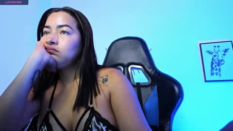 Snapshot of naty_07 chatting on 02.05.25 Natalia online show from 02.05.25