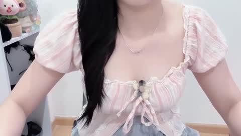 Snapshot of natycutiegirl chatting on 03.31.26 Kiki online show from 03.31.26