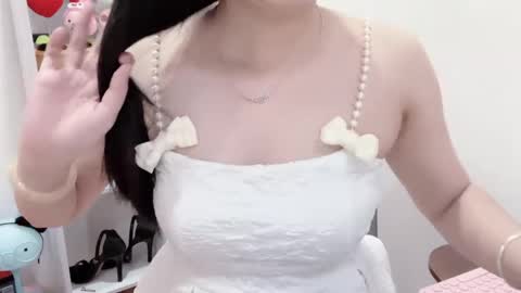 Snapshot of natycutiegirl chatting on 04.25.26 Kiki online show from 04.25.26