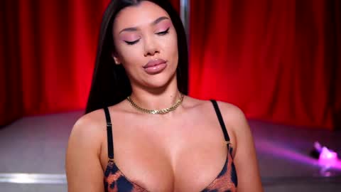 Naty online show from 01.11.25