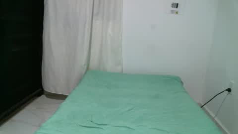 Snapshot of natyscoth chatting on 02.01.25 online show from 02.01.25