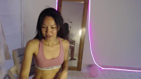 Stella Mcqueen online show from 03.10.26