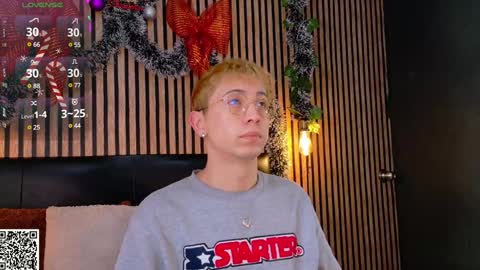 Christopher  Chris online show from 12.26.24