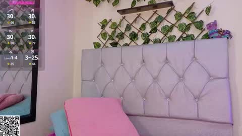 Christopher  Chris online show from 02.25.25