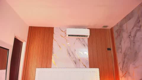 SASHA  online show from 12.19.24