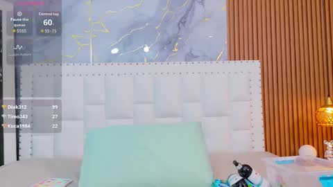 SASHA  online show from 10.14.25