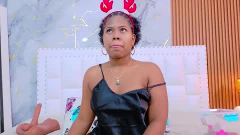 SASHA  online show from 12.04.25