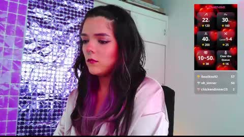 Em  please help me reach 100 thumbs up 3 online show from 03.04.25