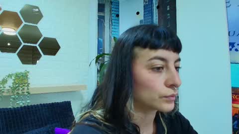 Snapshot of naughty_kittenm chatting on 03.10.25 Kitten online show from 03.10.25