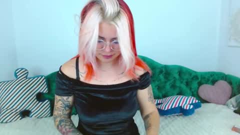 Maria  online show from 11.17.25