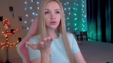 Snapshot of naughty_mablee chatting on 07.21.26 Mable online show from 07.21.26