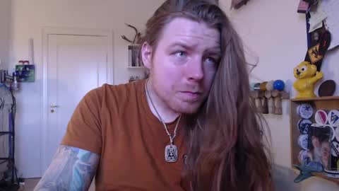 Snapshot of naughty_noisy_neighbors chatting on 01.25.25 Freyja and Baldur online show from 01.25.25