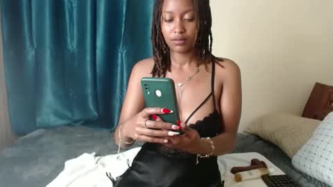 naughty_nurse2012 online show from 03.15.26