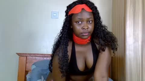 Snapshot of naughty_recious chatting on 06.27.26 Naughty naughty online show from 06.27.26