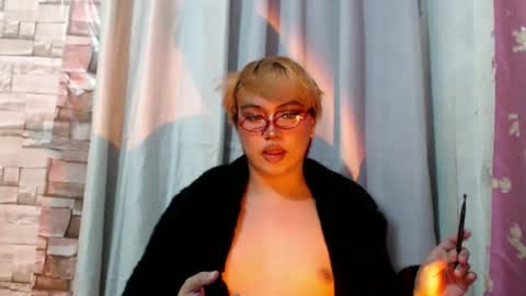naughty_ursula21xxx online show from 02.07.25