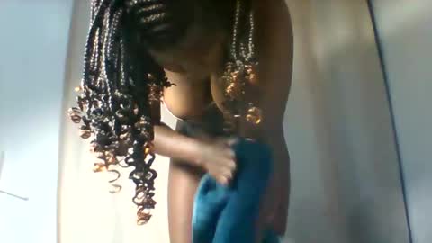 Naughtybaddie online show from 02.17.26