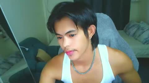 Snapshot of naughtyboylouie chatting on 02.13.26 Loue online show from 02.13.26