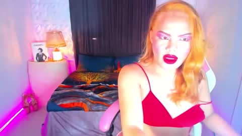 Snapshot of naughtychanell chatting on 02.12.25 naughtychanell online show from 02.12.25