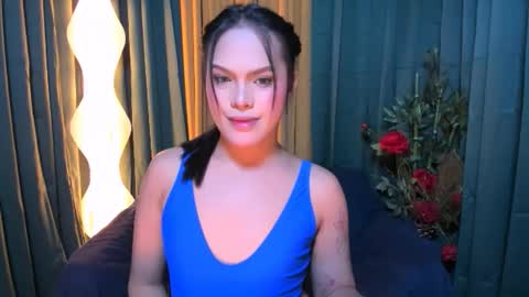 Snapshot of naughtychanell chatting on 10.02.25 naughtychanell online show from 10.02.25