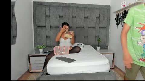 naughtyfusion_os online show from 04.04.26