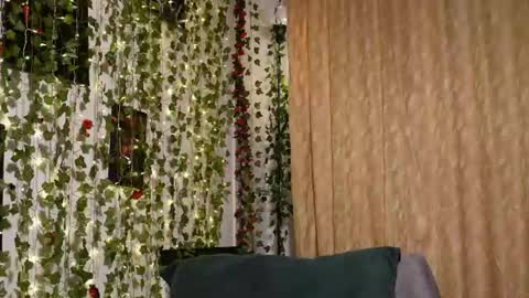 Snapshot of naughtyhomemade17 chatting on 06.17.26 Mya Alexya online show from 06.17.26