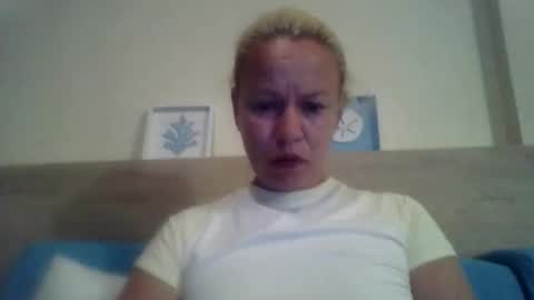 naughtyjennyblondeuk online show from 04.30.26