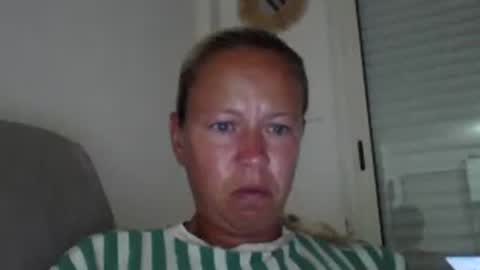 naughtyjennyblondeuk online show from 06.30.26