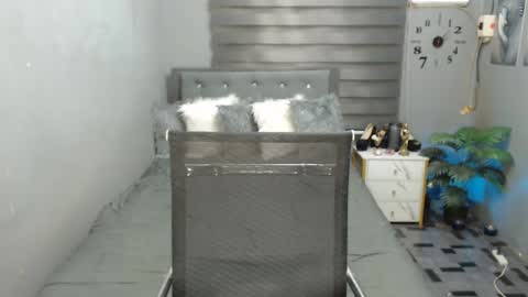 Crystal online show from 10.22.25