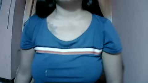 naughtymom_33 online show from 09.08.25