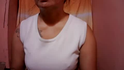 naughtymom_33 online show from 09.19.25