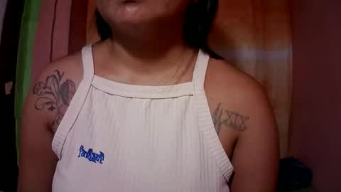 naughtymom_33 online show from 10.19.25