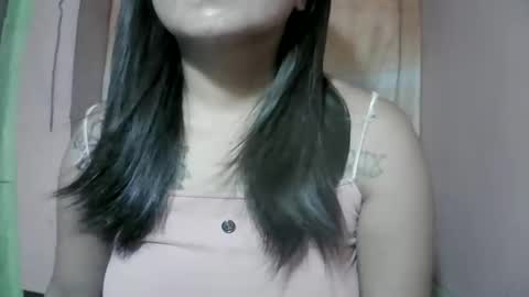 naughtymom_33 online show from 11.11.25