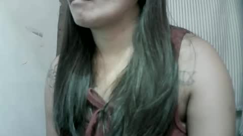 naughtymom_33 online show from 02.20.26