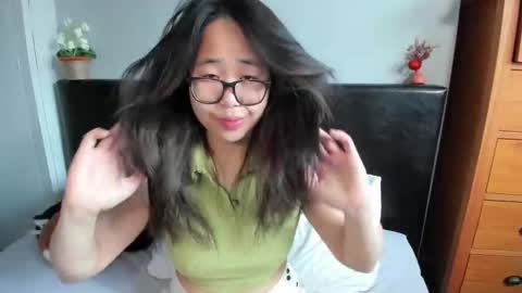 Snapshot of naughtynerdygirl chatting on 03.23.26 Gigi Chu online show from 03.23.26